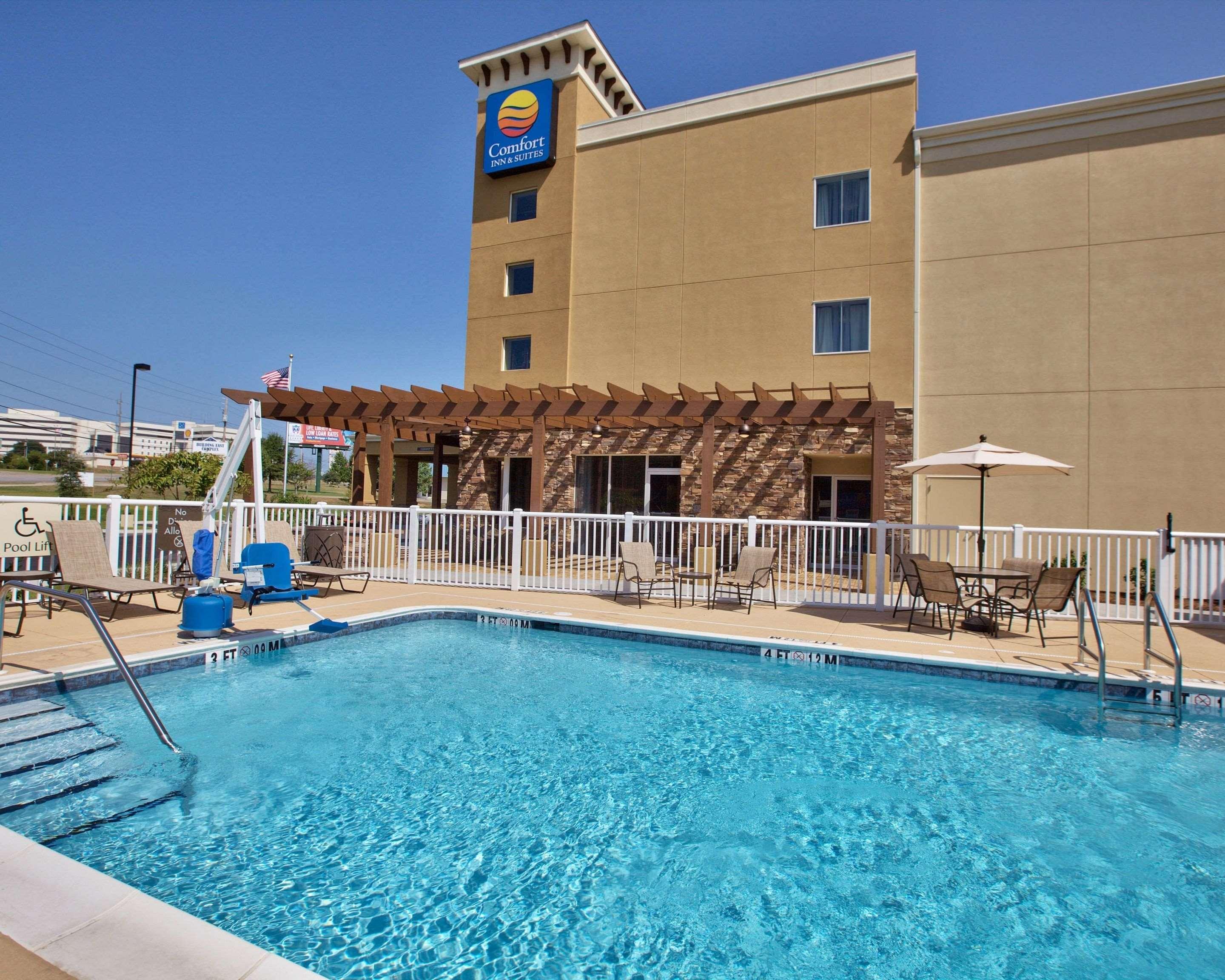 Comfort Inn & Suites Dothan East Exterior foto
