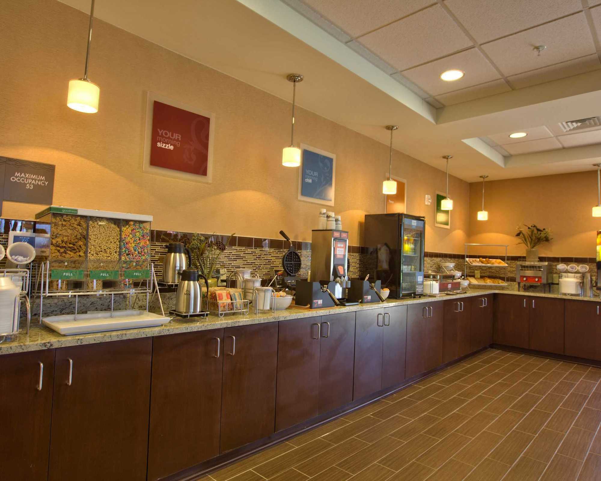 Comfort Inn & Suites Dothan East Instalações foto